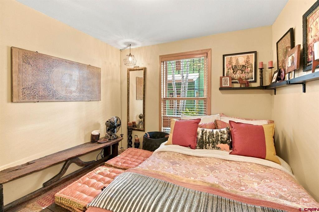 619 Teocalli Avenue Unit: Unit 1