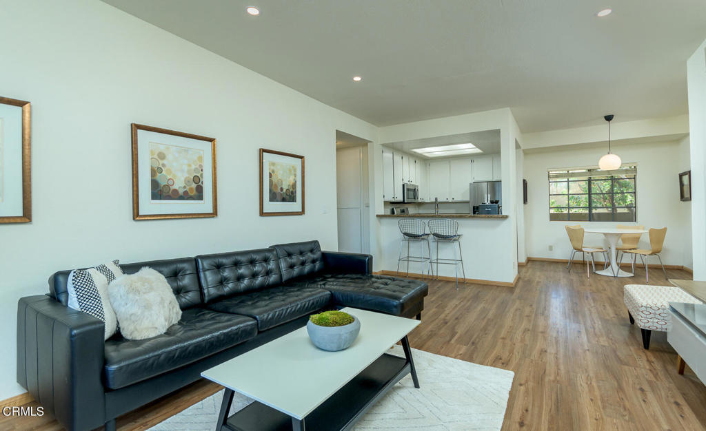 221 S Oak Knoll Avenue 305