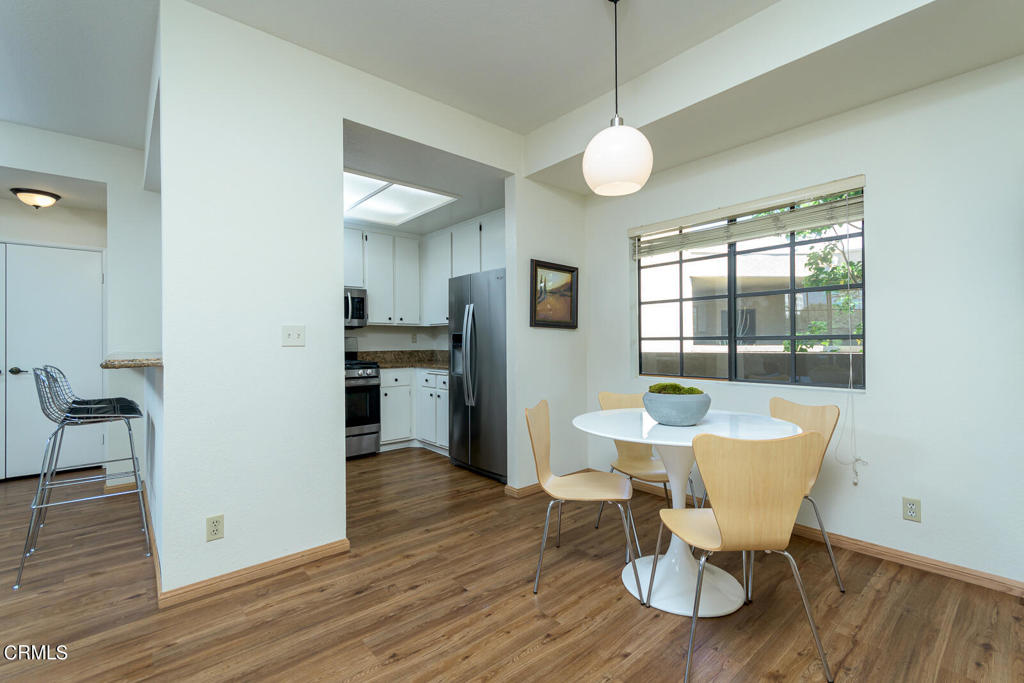 221 S Oak Knoll Avenue 305