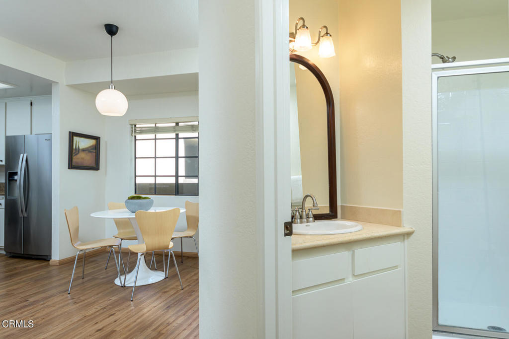 221 S Oak Knoll Avenue 305