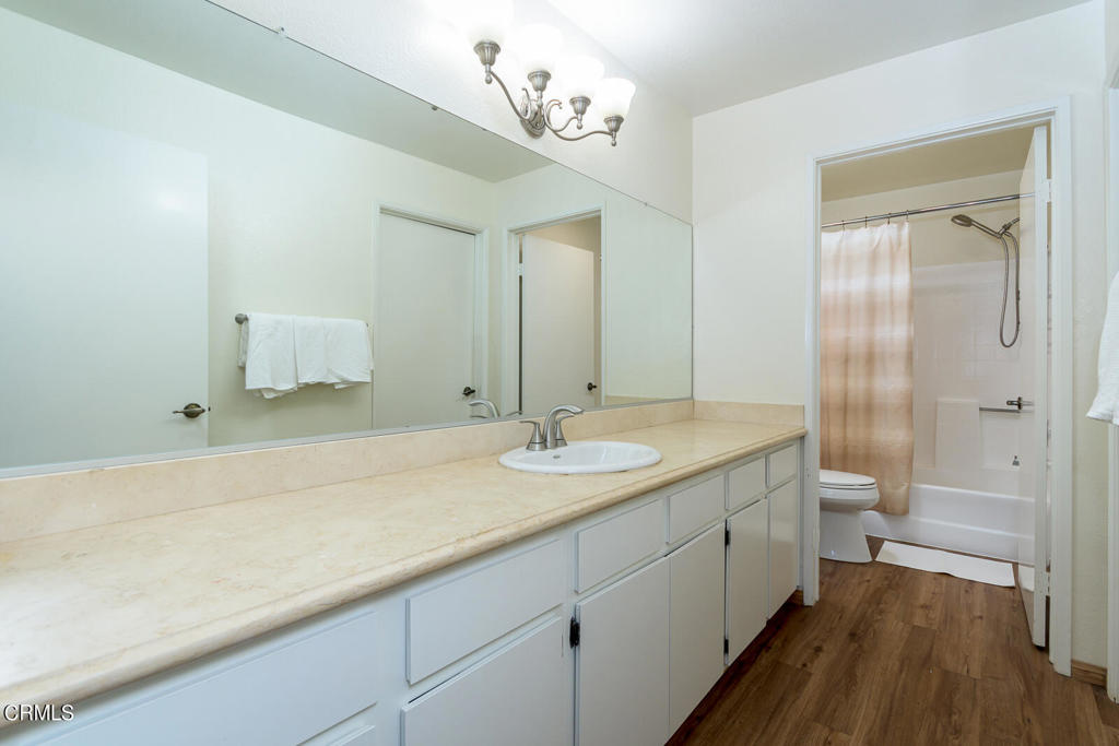 221 S Oak Knoll Avenue 305