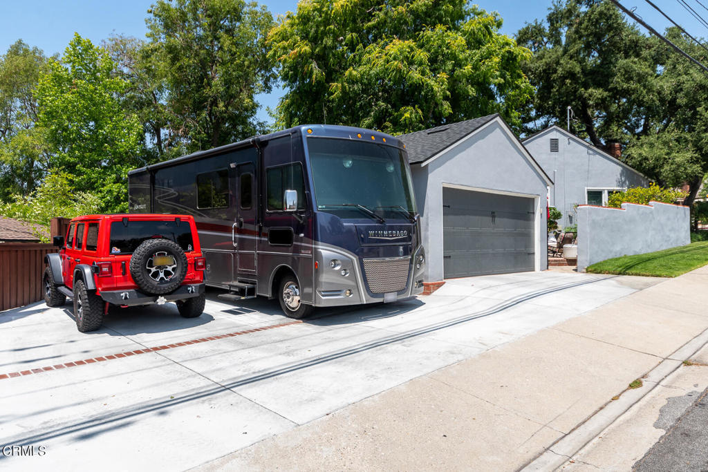 3400 Prospect Avenue