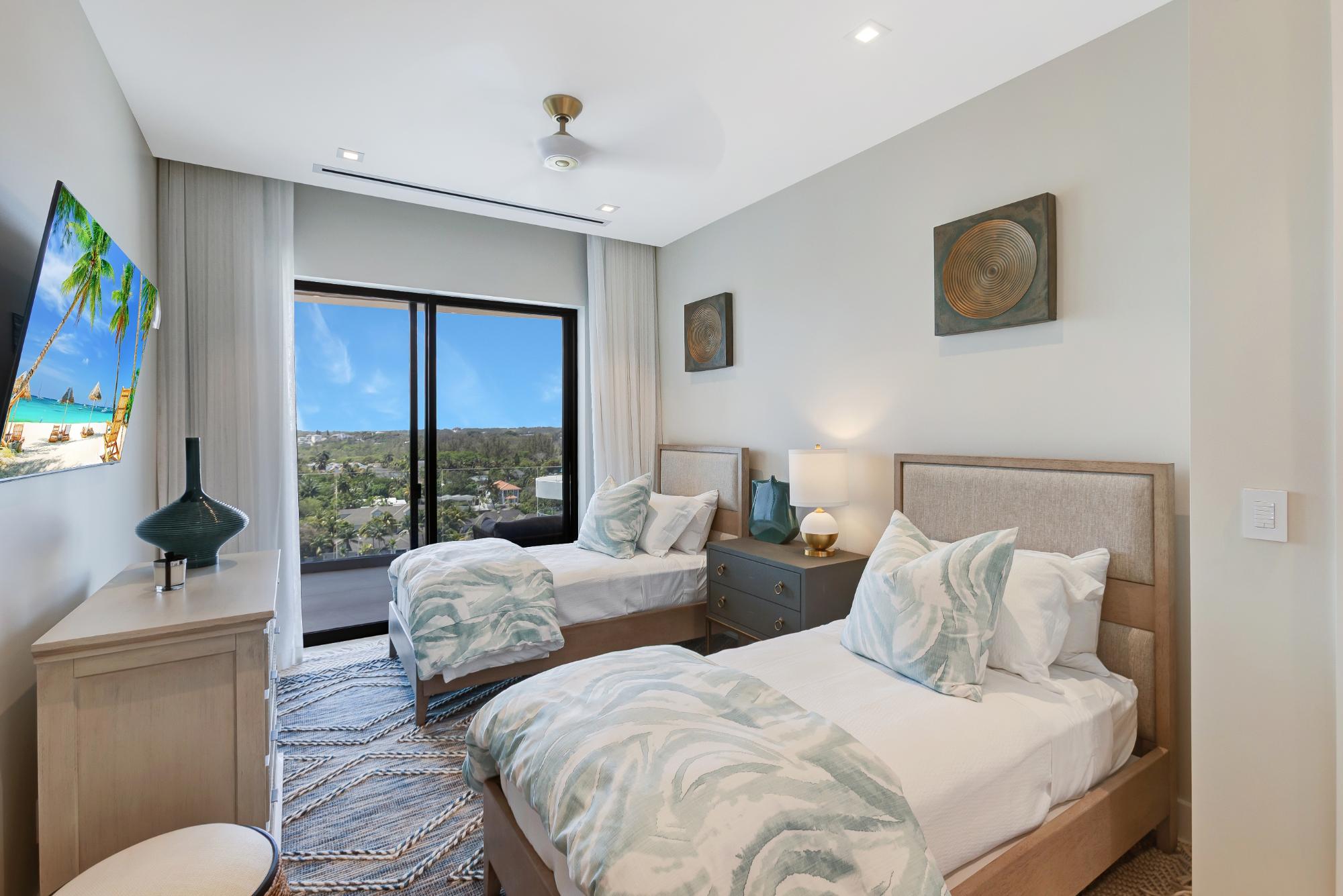 AQUALINA CABLE BEACH Unit: 204