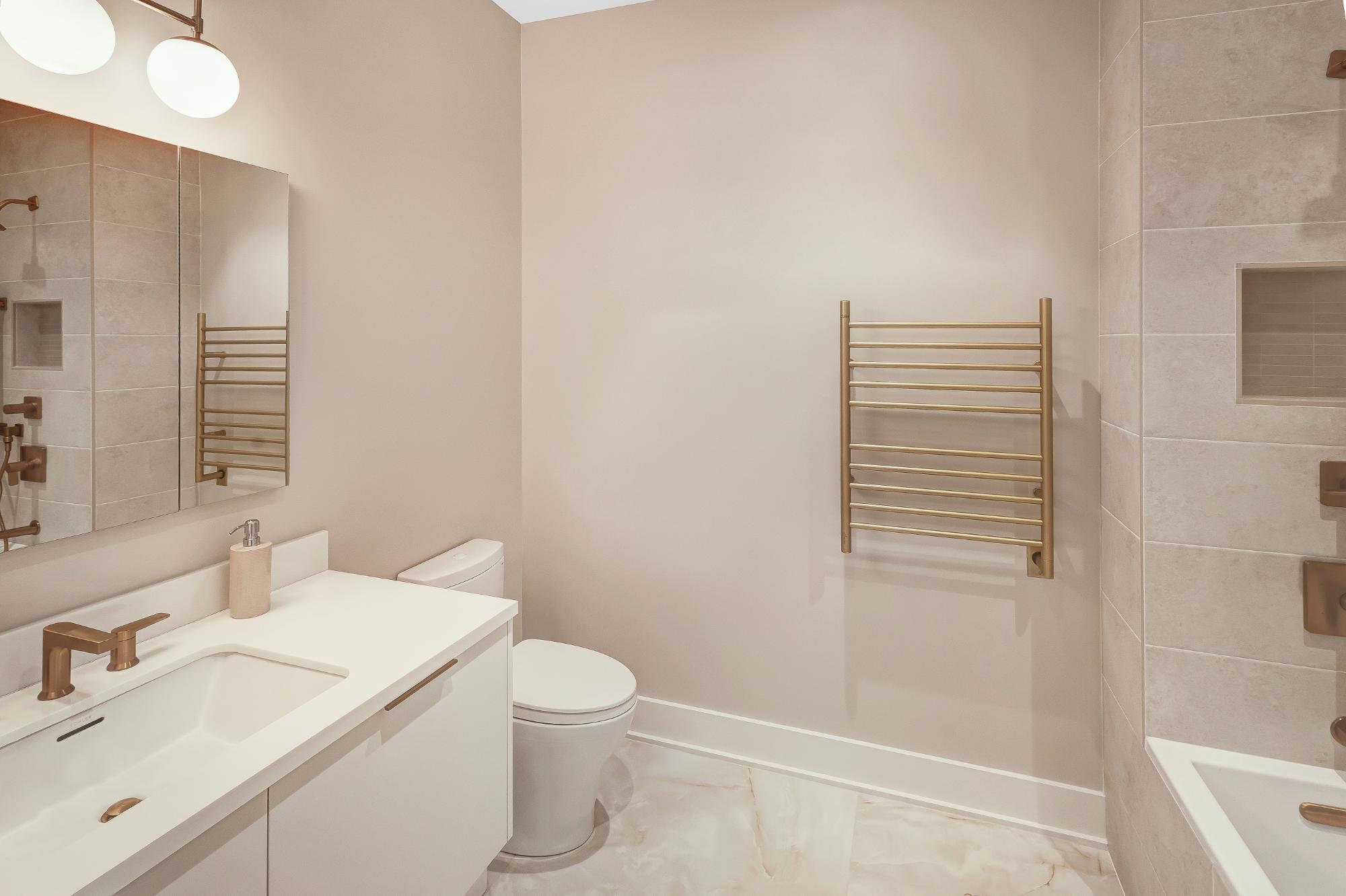 AQUALINA RESIDENCE 1104