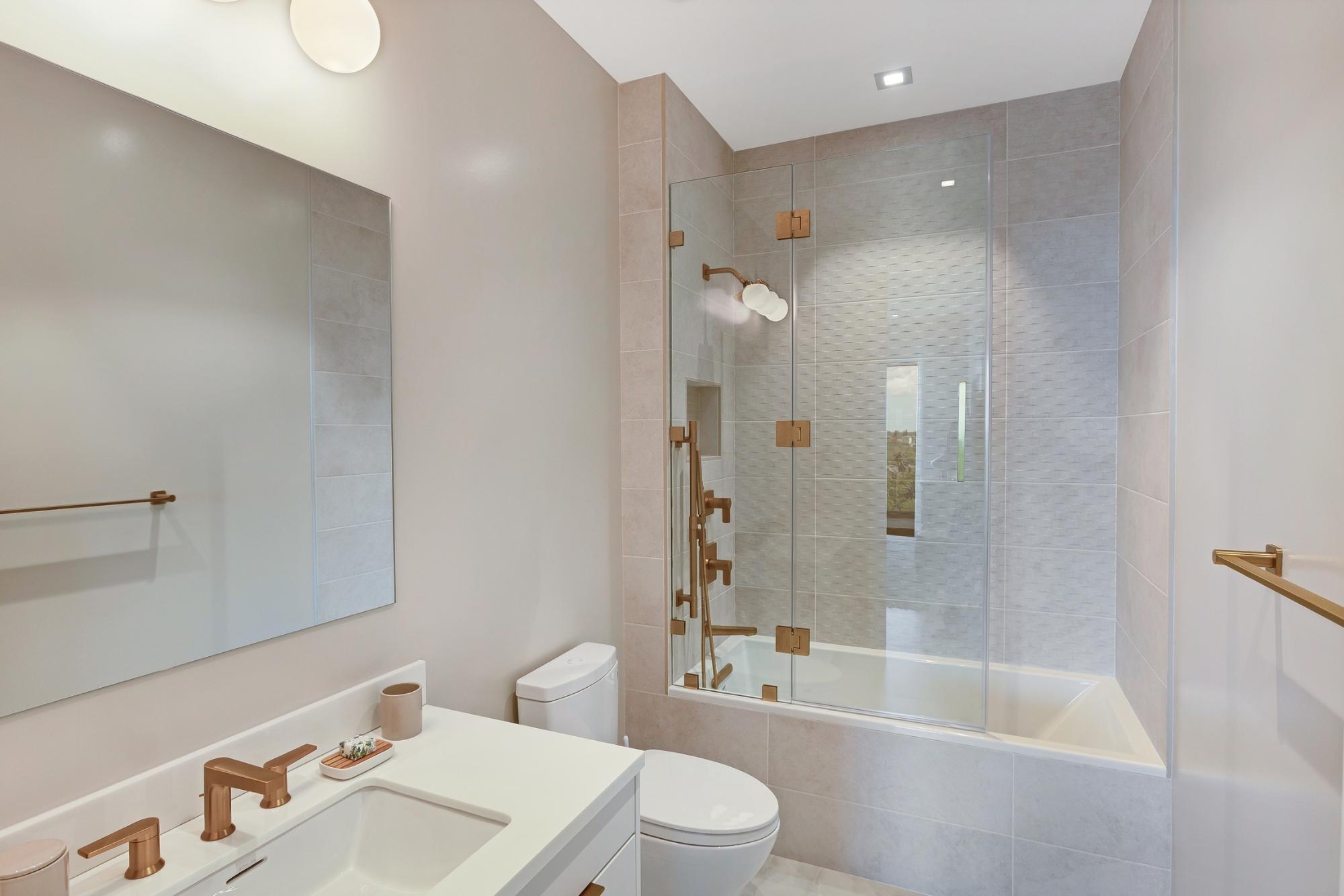 AQUALINA RESIDENCE 602
