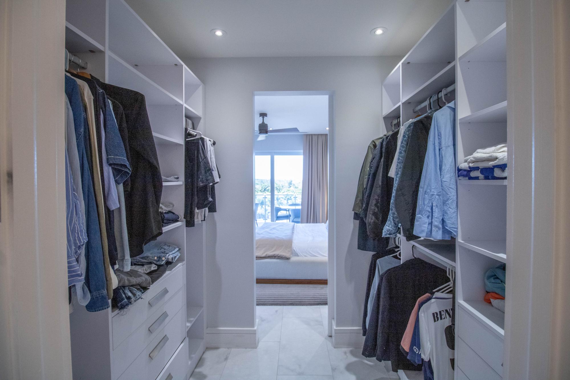 ONE CABLE BEACH Unit: 403