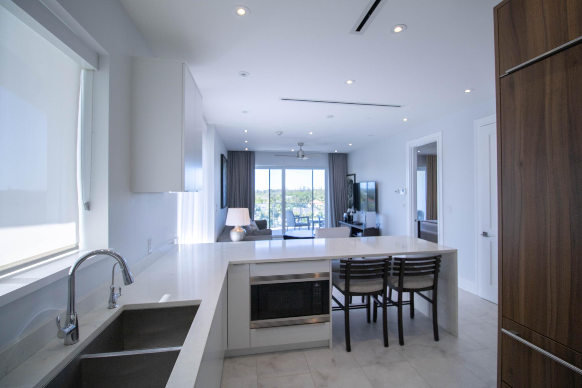 ONE CABLE BEACH Unit: 403