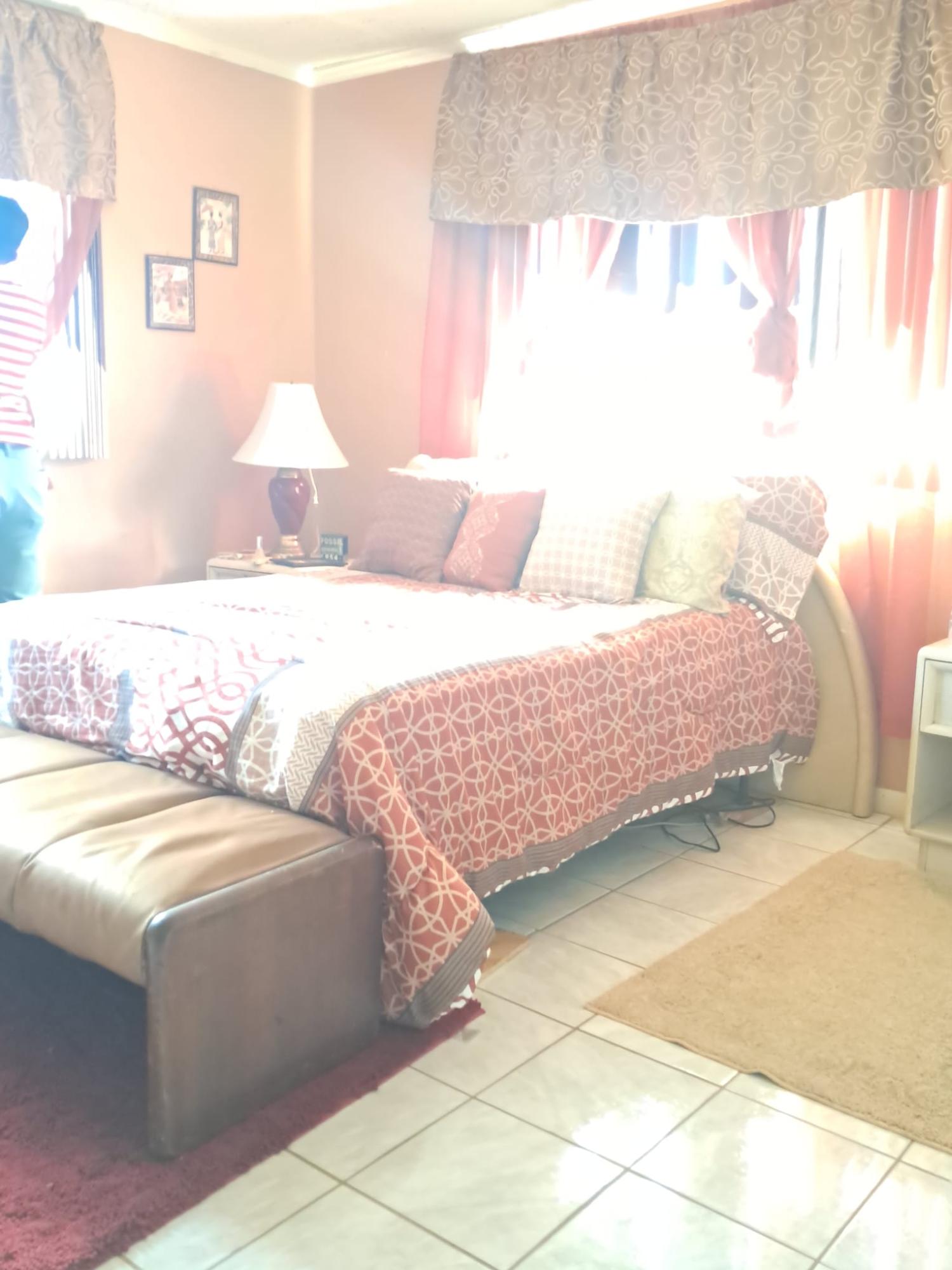 BAMBOO STREET Unit: 1