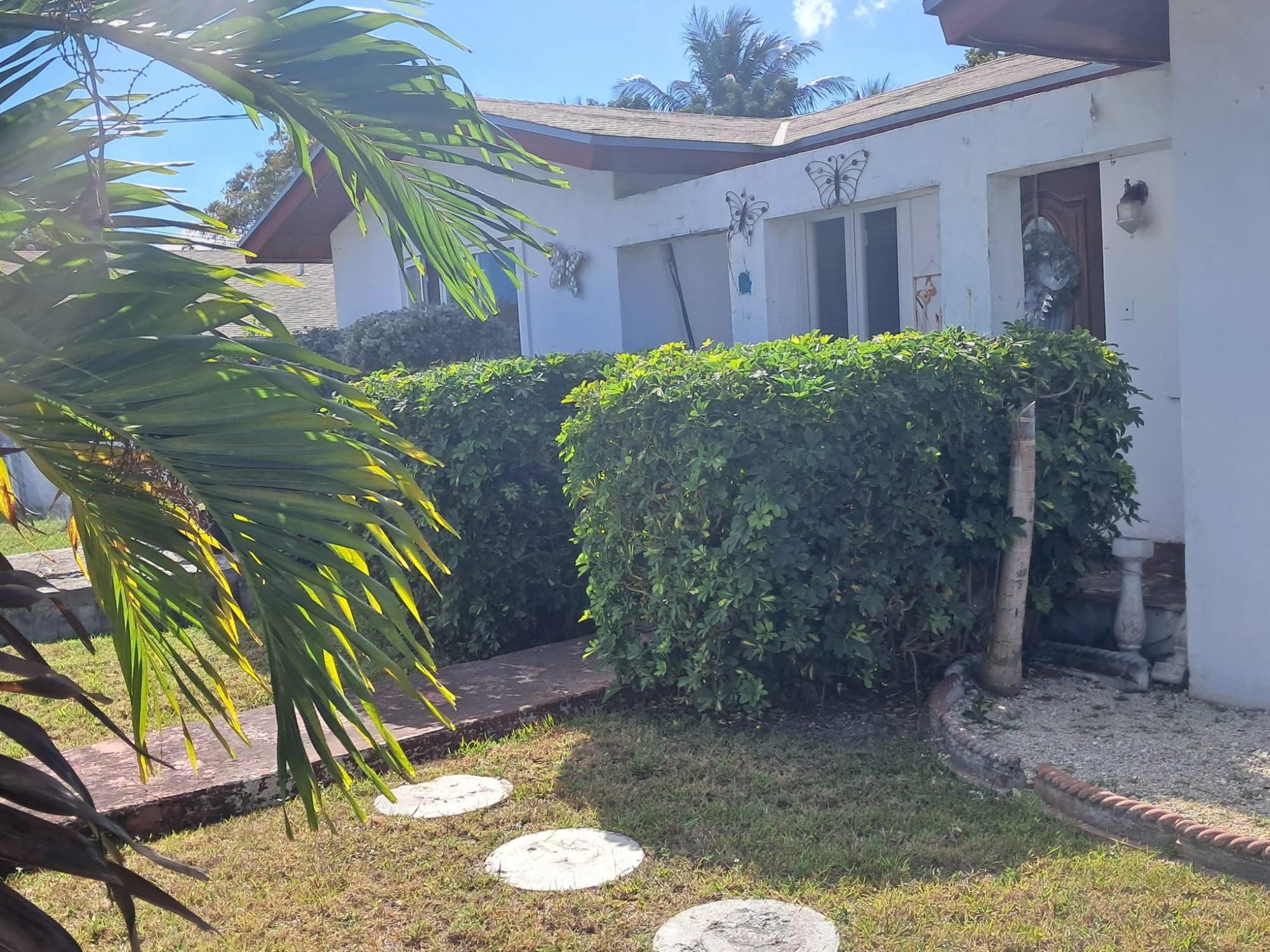 BAMBOO STREET Unit: 1