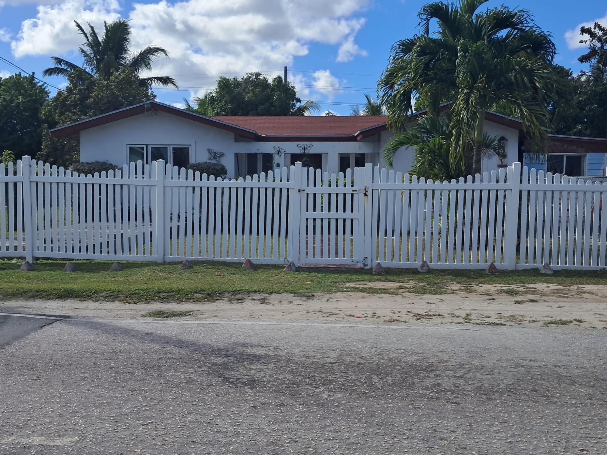 BAMBOO STREET Unit: 1