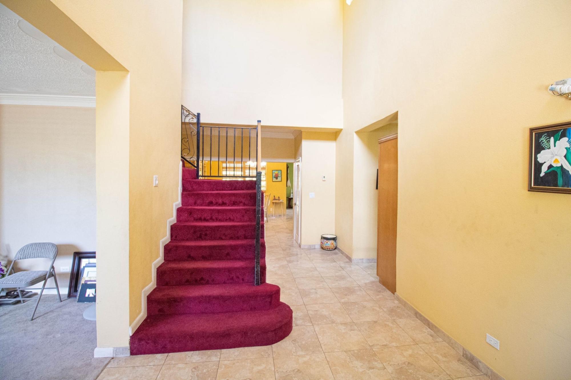 DEALS HEIGHTS Unit: 17