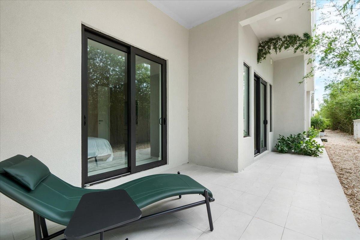 West End LOVE BEACH Unit: D5