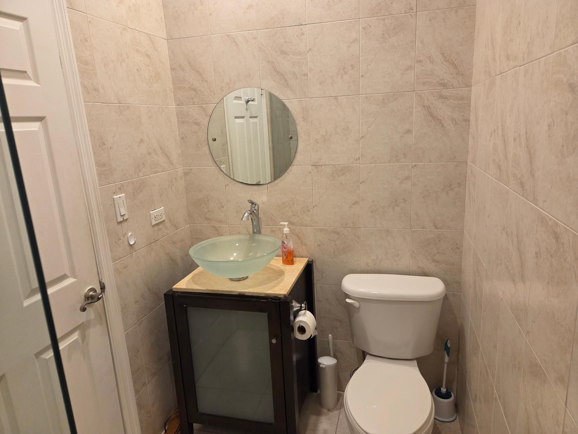 HAMPTON RIDGE Unit: 202