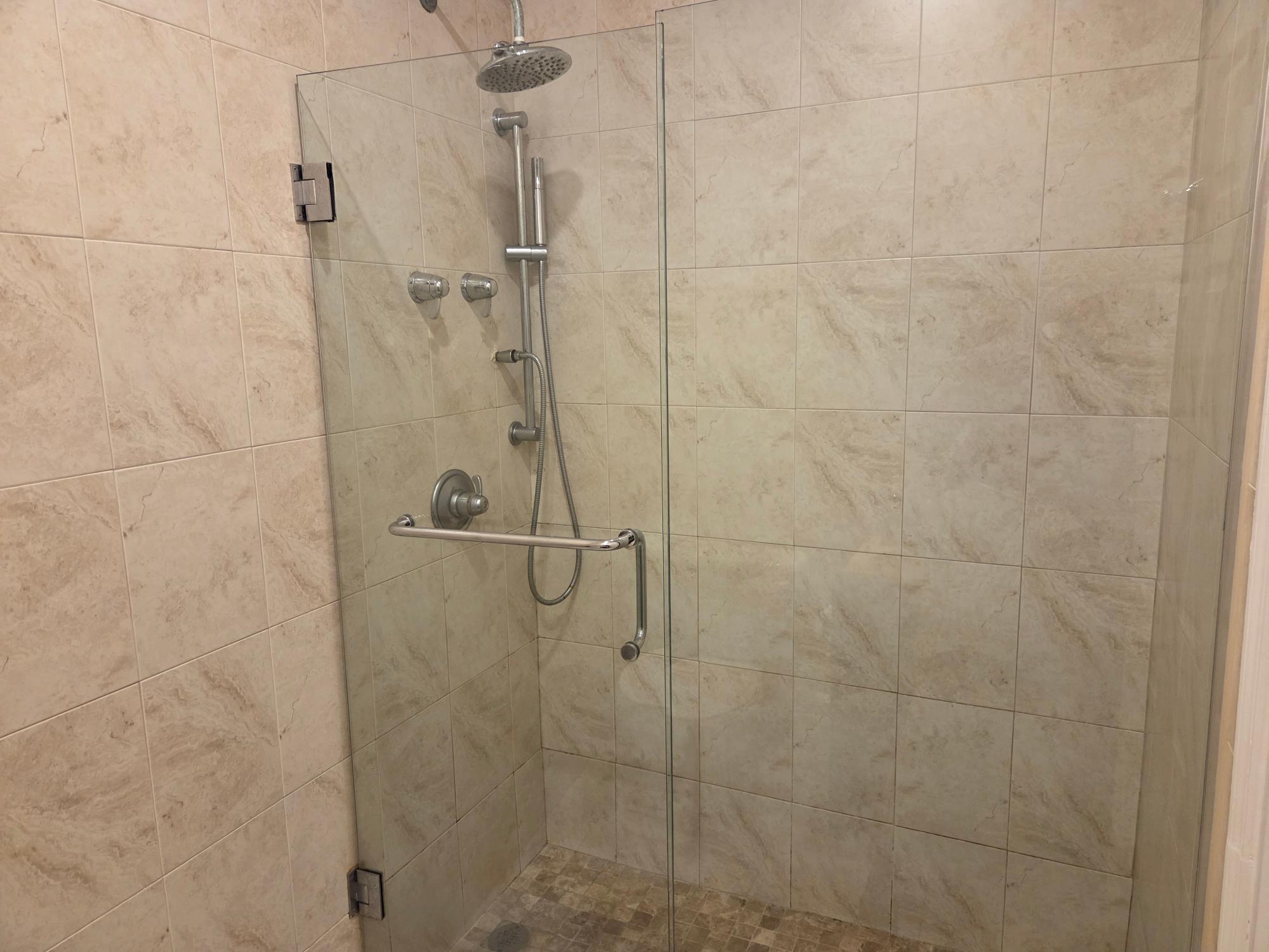 HAMPTON RIDGE Unit: 202
