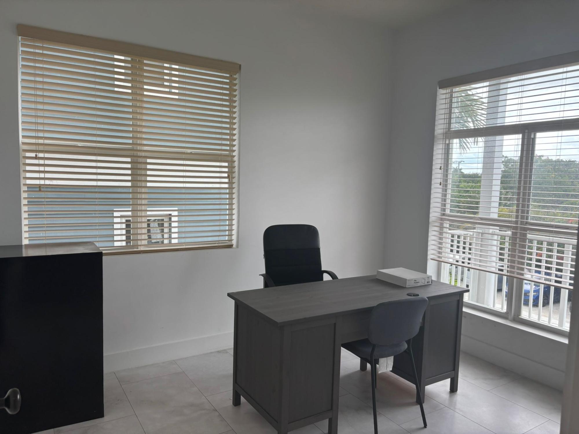 BALMORAL CORPORATE CENTER Unit: Unit C