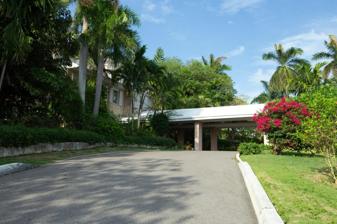 |THE BALMORAL Unit: F-15