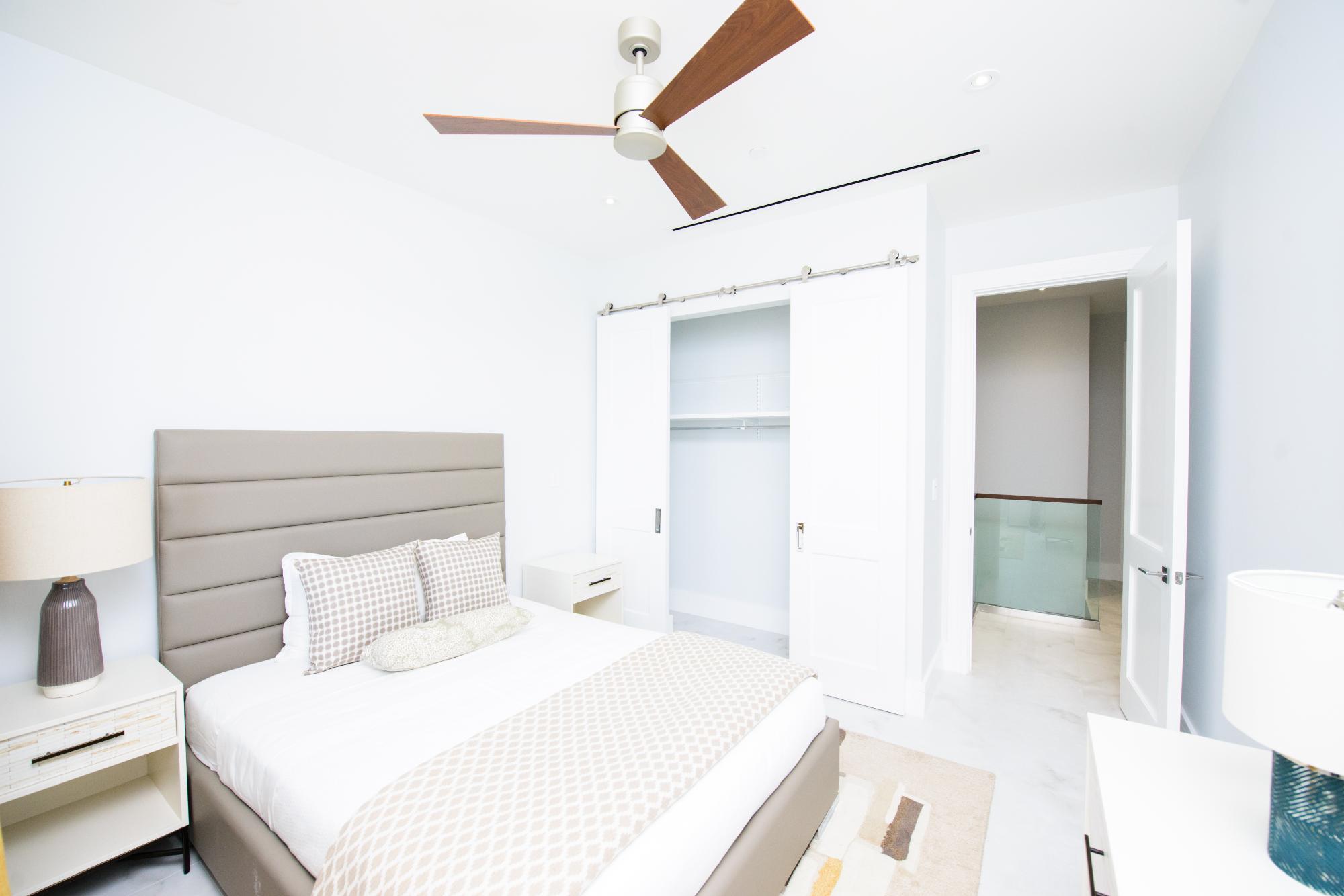 ONE CABLE BEACH Unit: 500