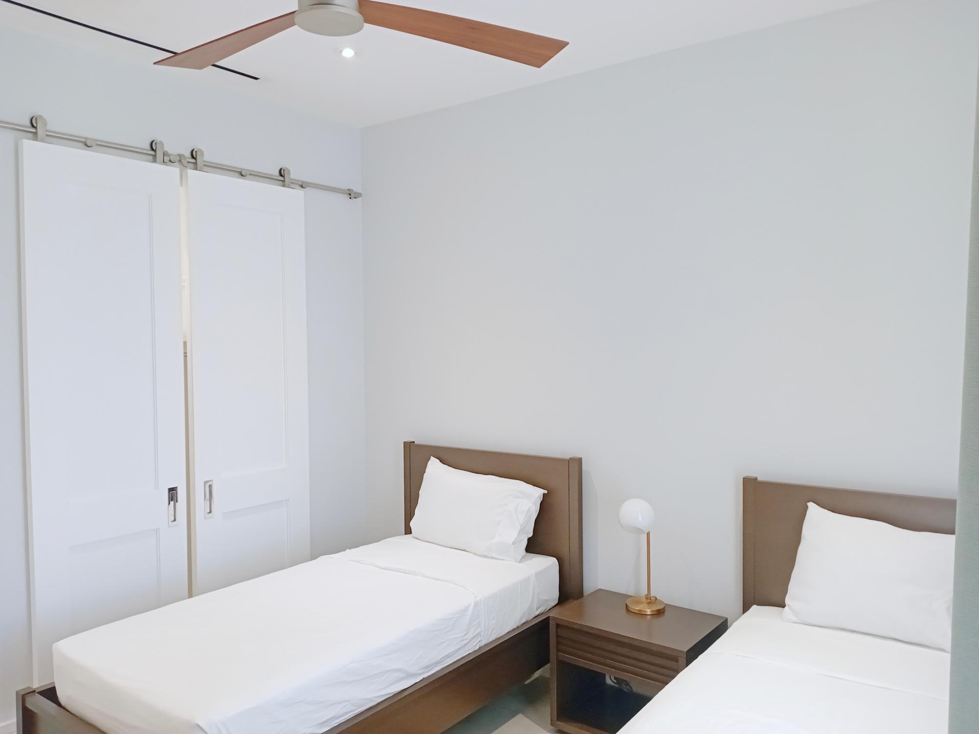 ONE CABLE BEACH Unit: 500