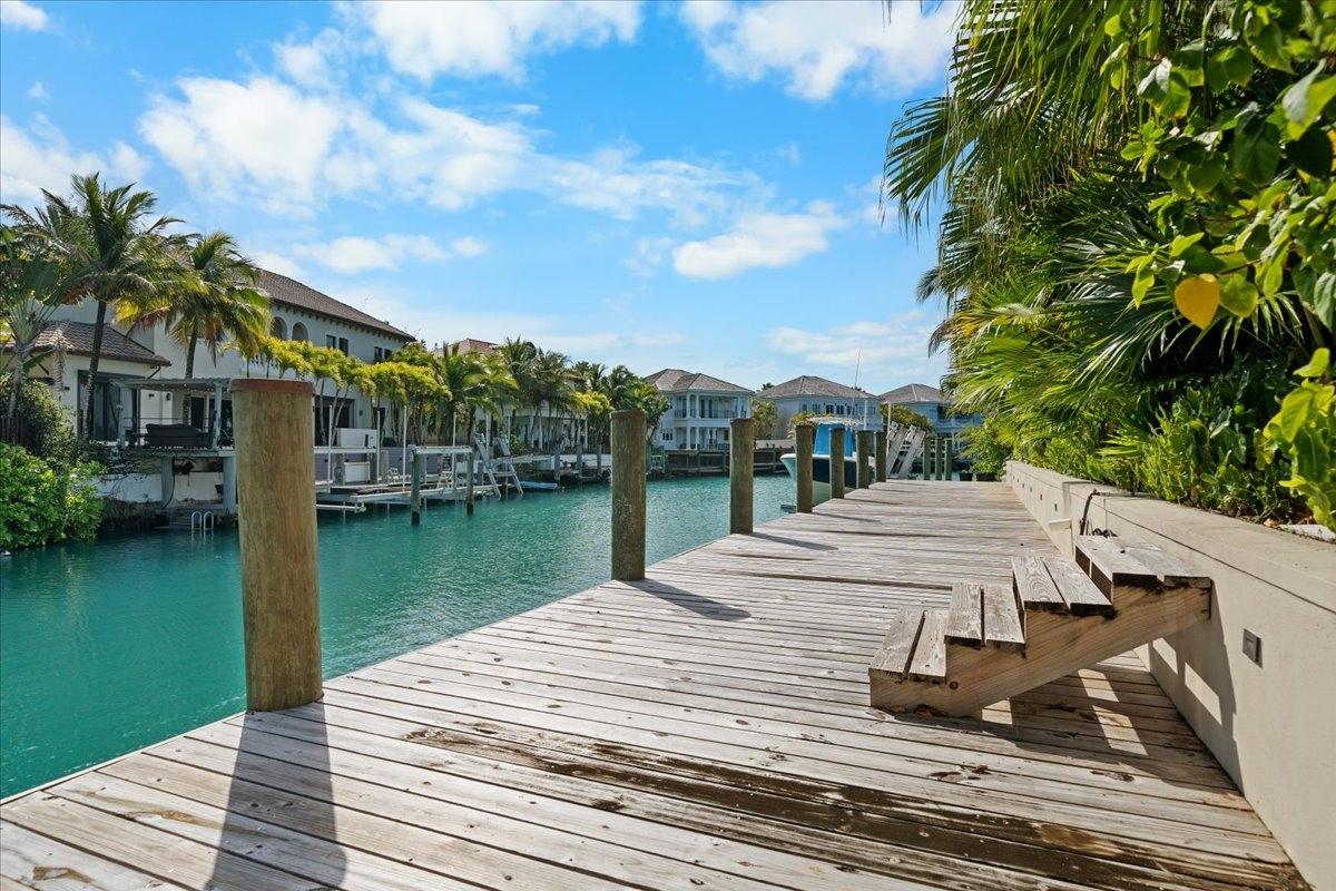 Montague OLD FORT BAY Unit: 18