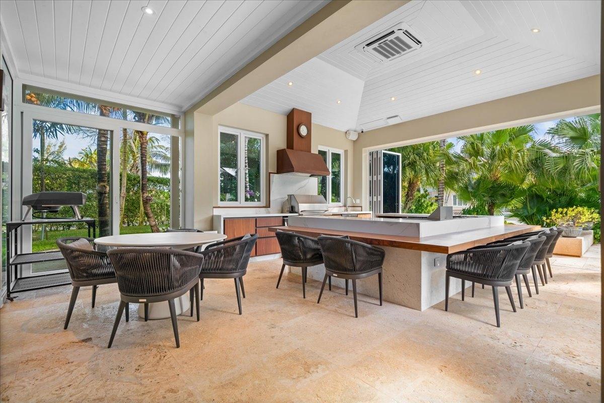 Montague OLD FORT BAY Unit: 18