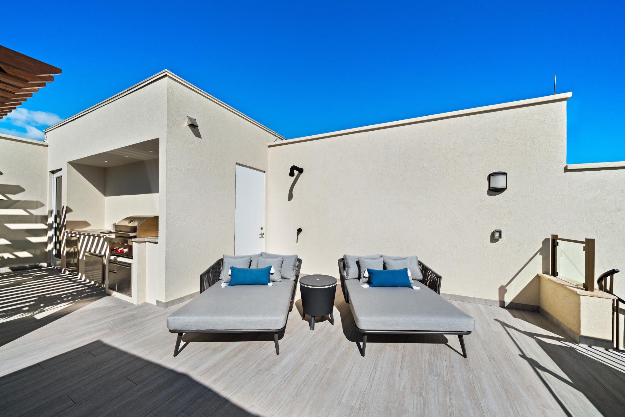 PH 7 THIRTY SIX FOR RENT