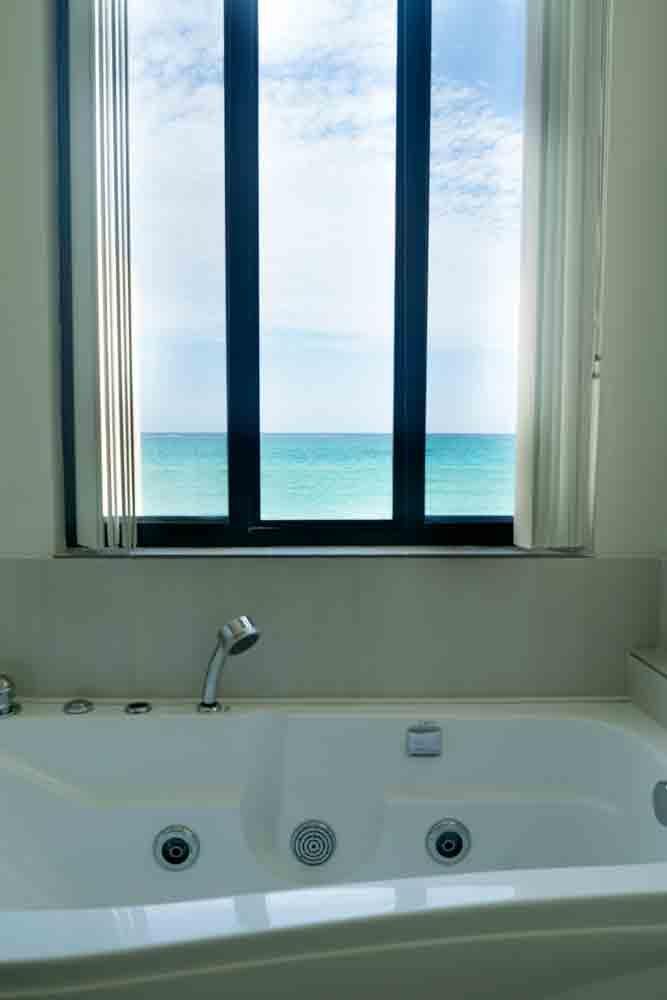 VILLA 110 THE CLIFFS