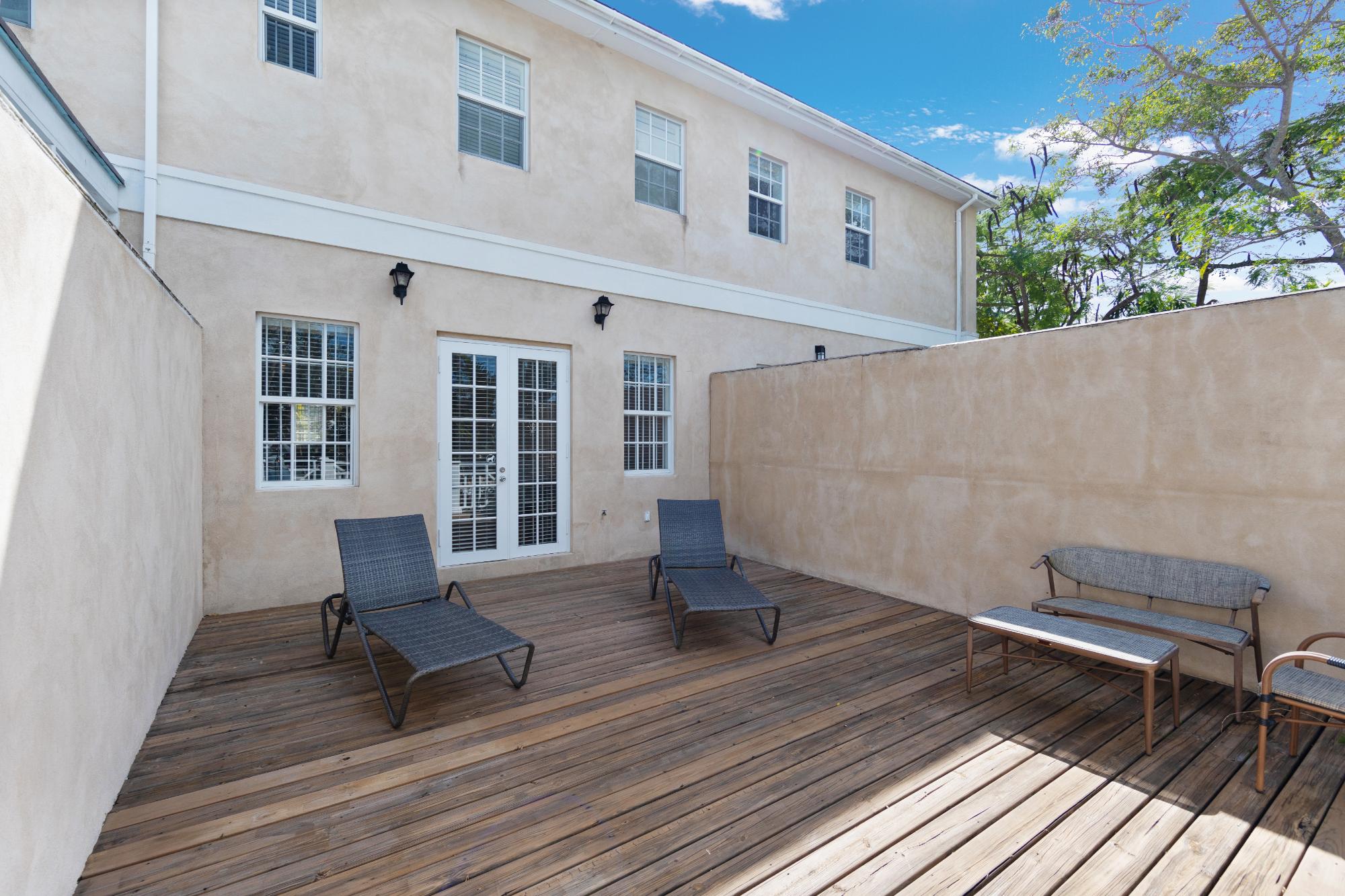 Balmoral SANDFORD DRIVE Unit: MJ-115