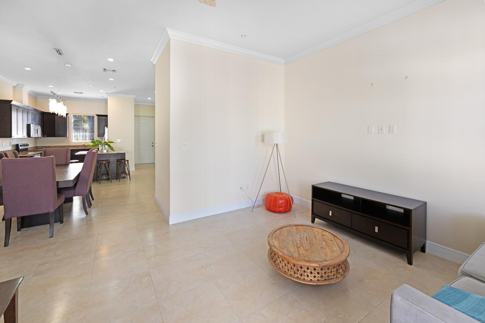 Balmoral SANDFORD DRIVE Unit: MJ-115