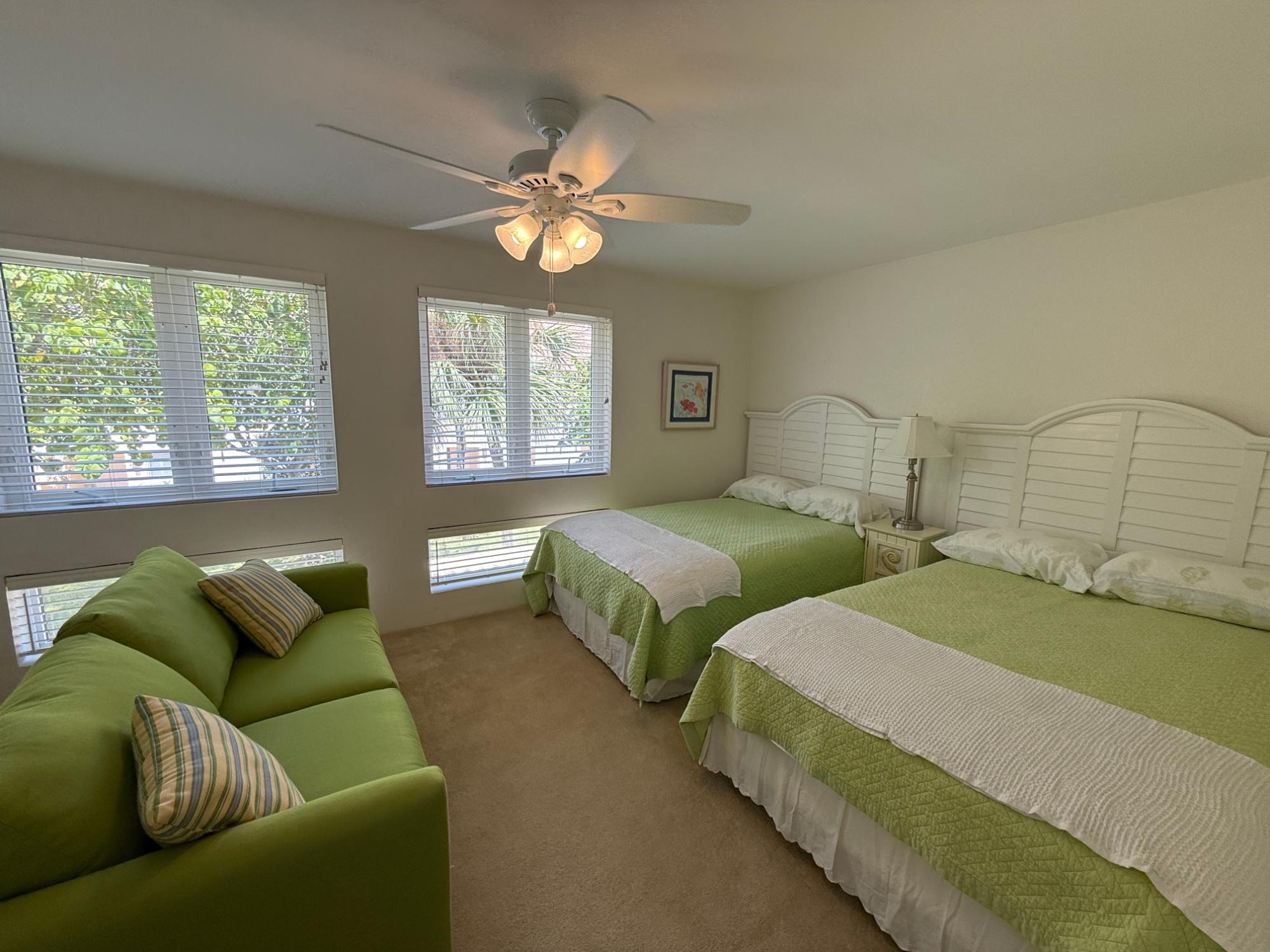 12 MIRAMAR PI RENTAL