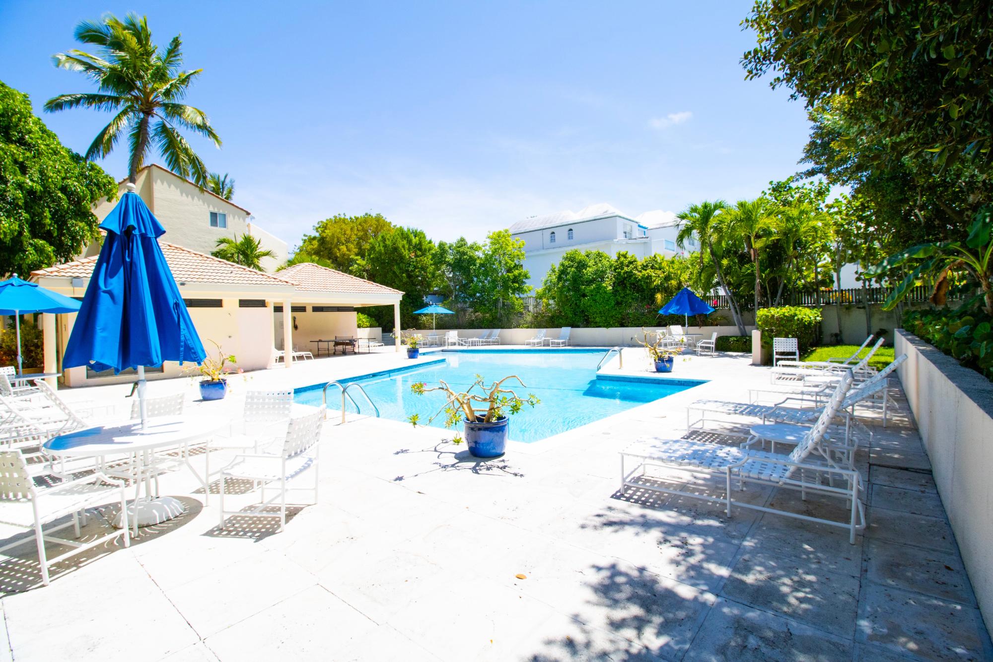 12 MIRAMAR PI RENTAL