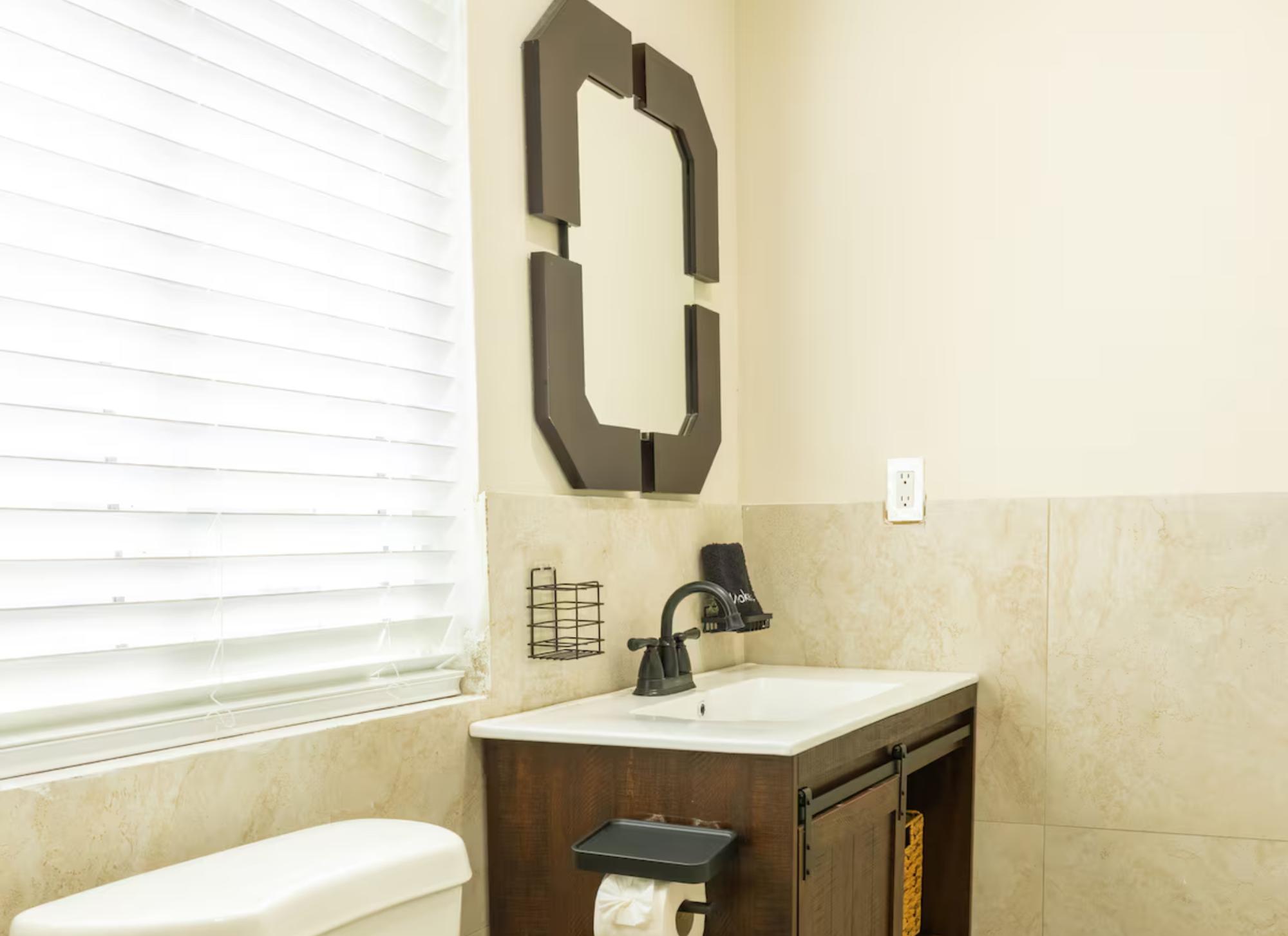 SKYLINE LAKES Unit: 29