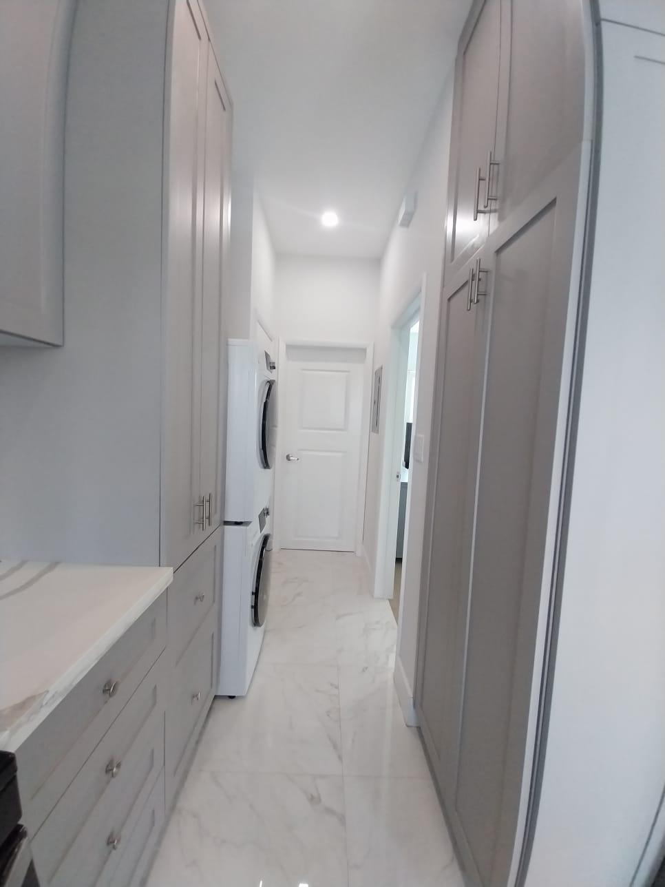 10 DOLPHIN CLOSE BLAIR EST