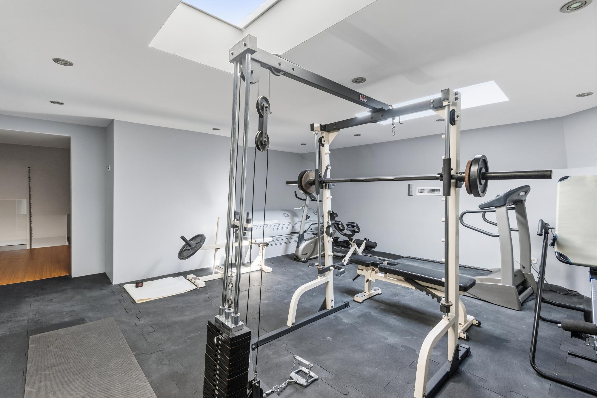 Yolanda PARADISE ISLAND Unit: 5