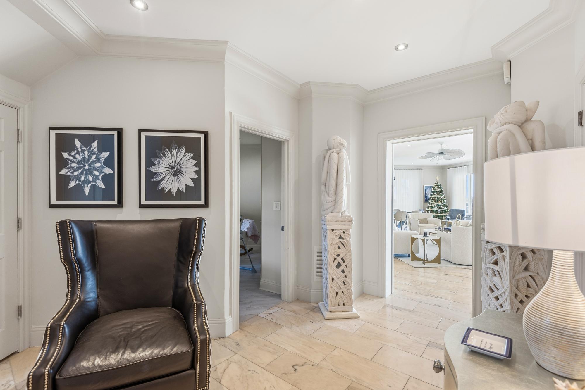 Yolanda PARADISE ISLAND Unit: 5