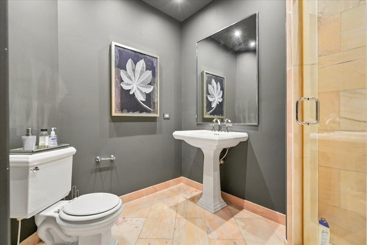 Yolanda PARADISE ISLAND Unit: 5