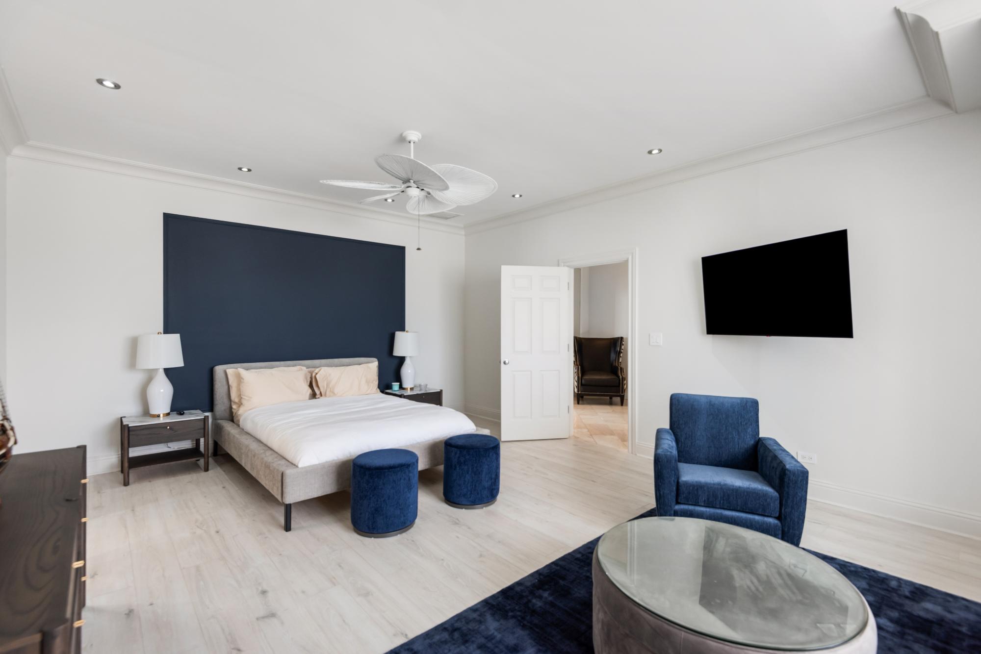 Yolanda PARADISE ISLAND Unit: 5