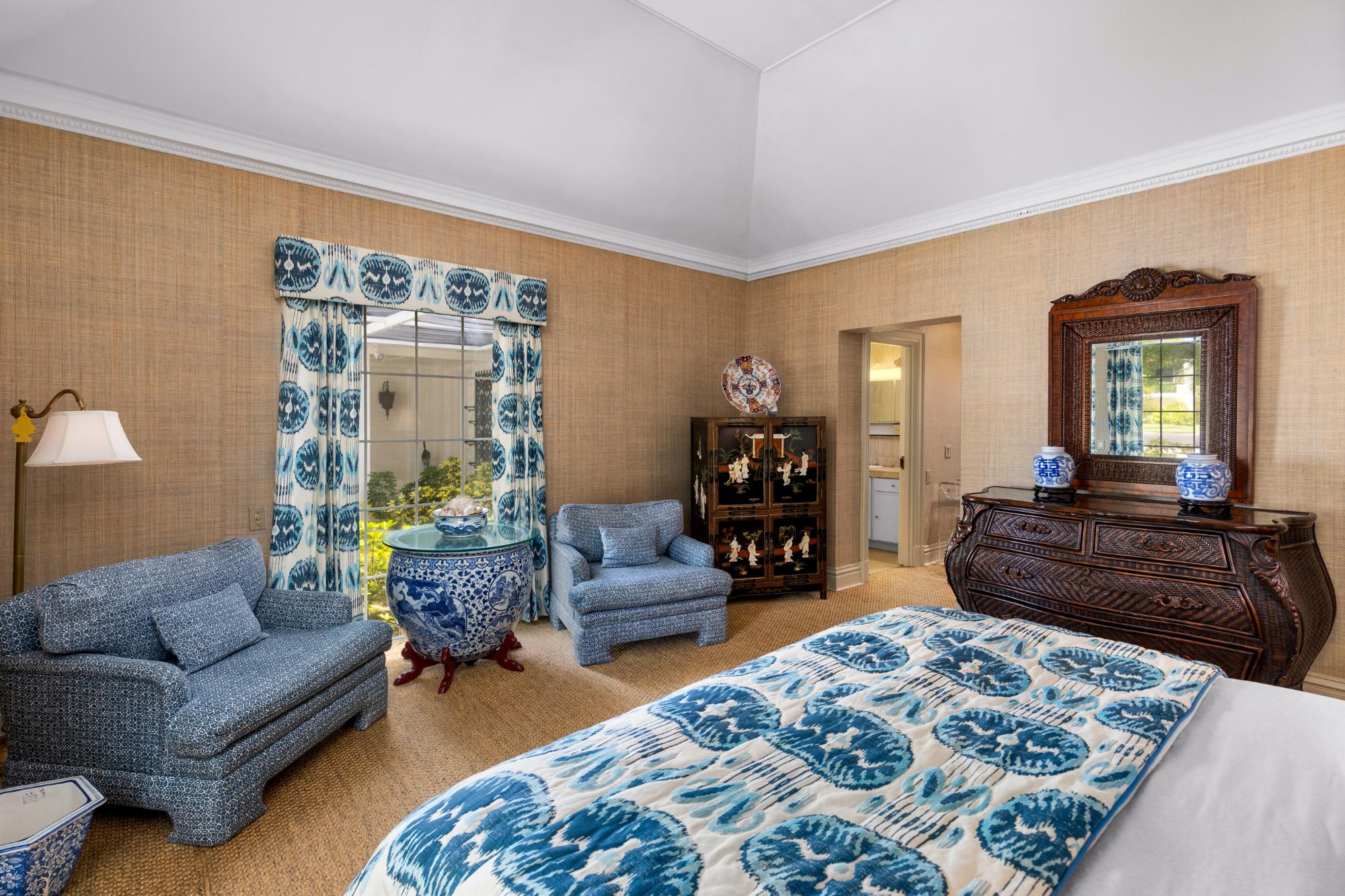EDGEWATER, LYFORD CAY DR Unit: Oakes