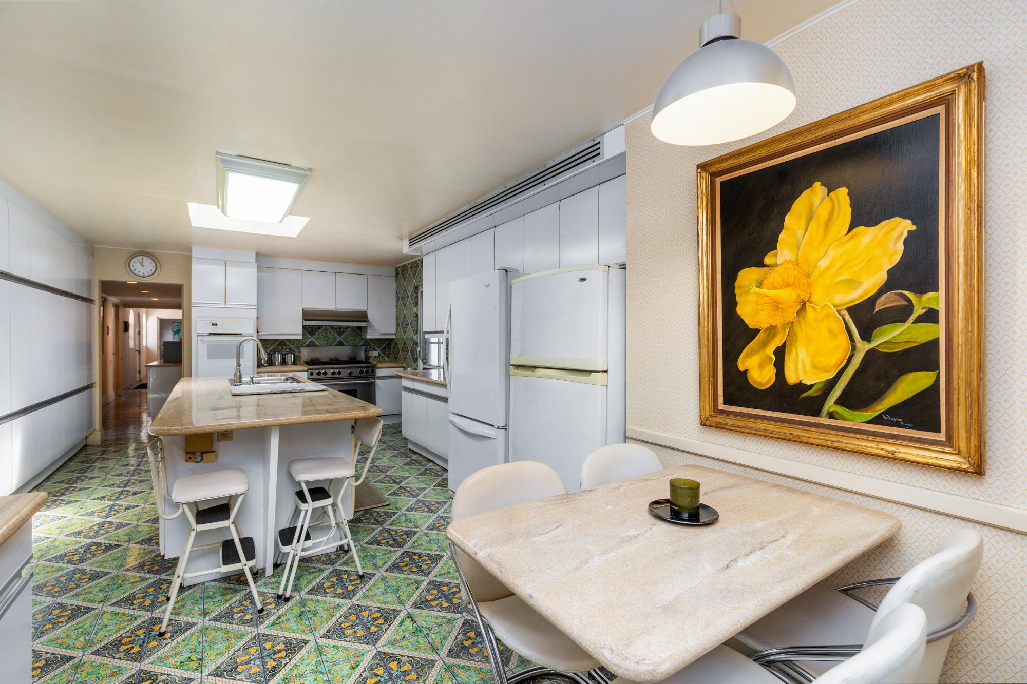 EDGEWATER, LYFORD CAY DR Unit: Oakes