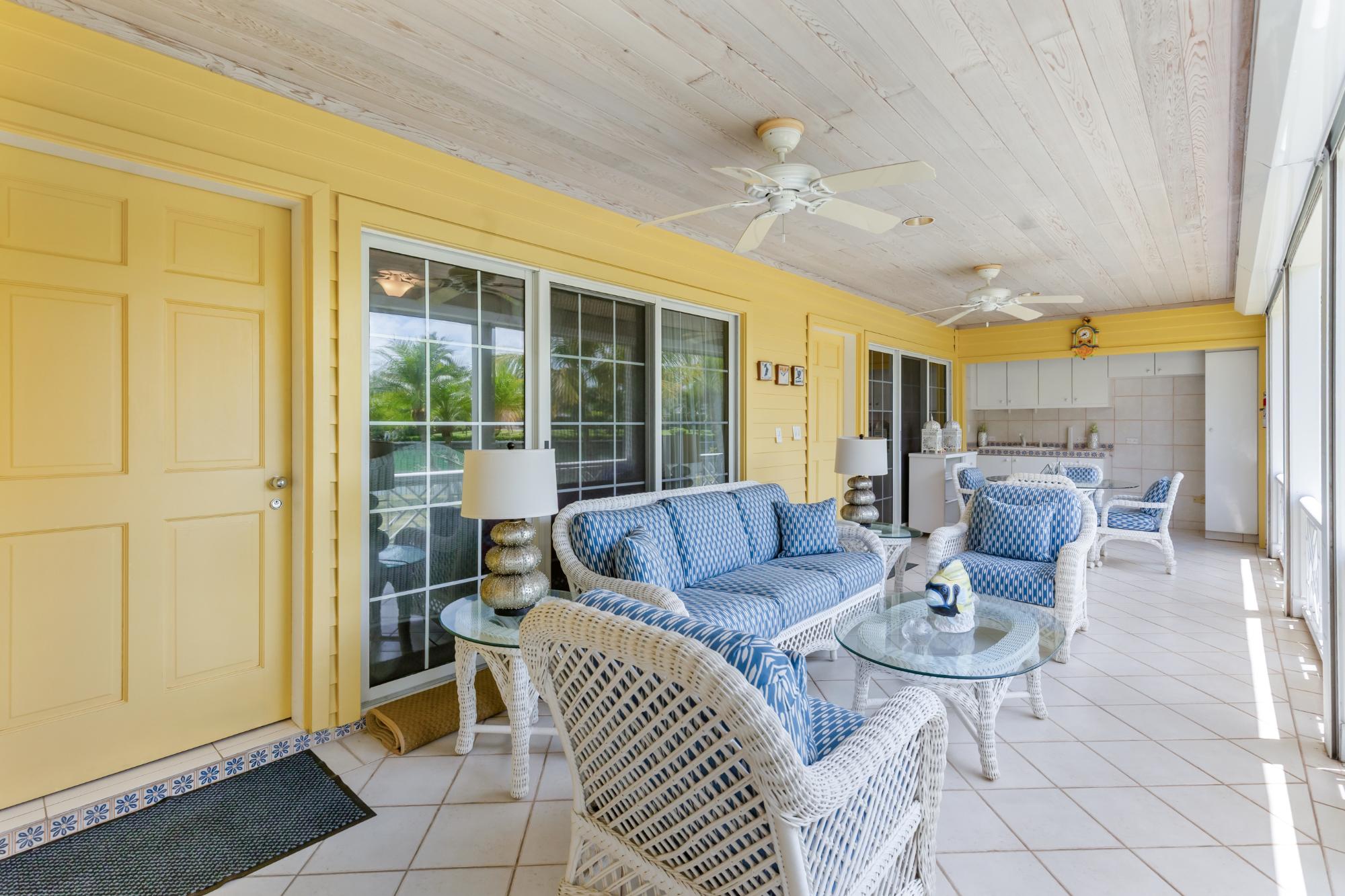 EDGEWATER, LYFORD CAY DR Unit: Oakes