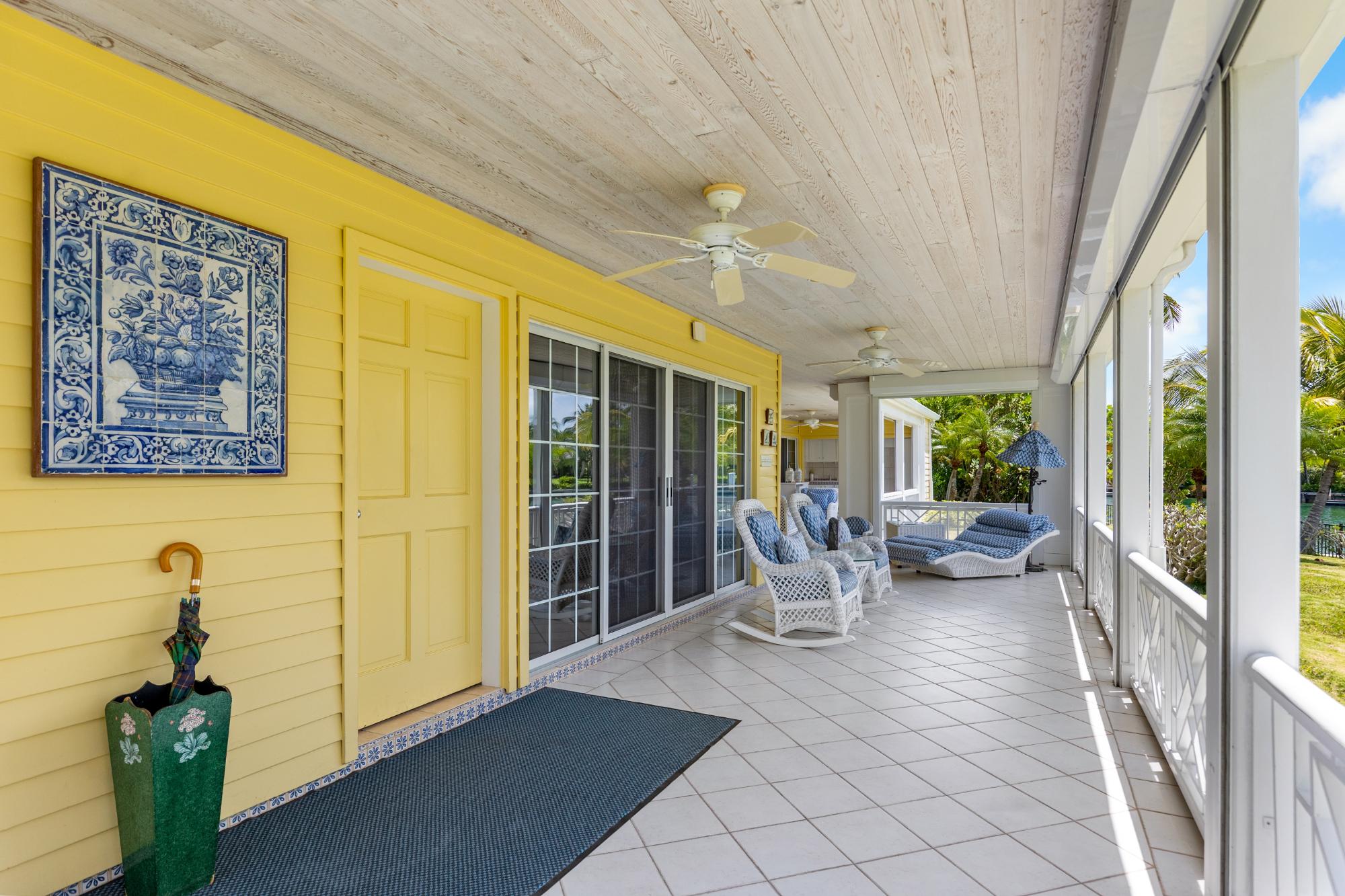 EDGEWATER, LYFORD CAY DR Unit: Oakes