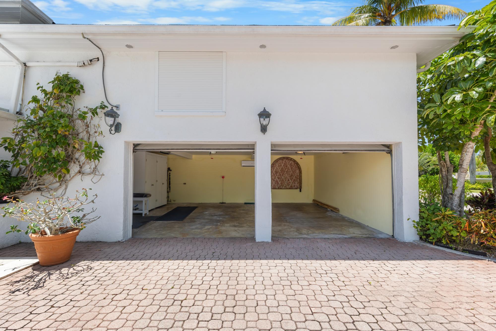 EDGEWATER, LYFORD CAY DR Unit: Oakes