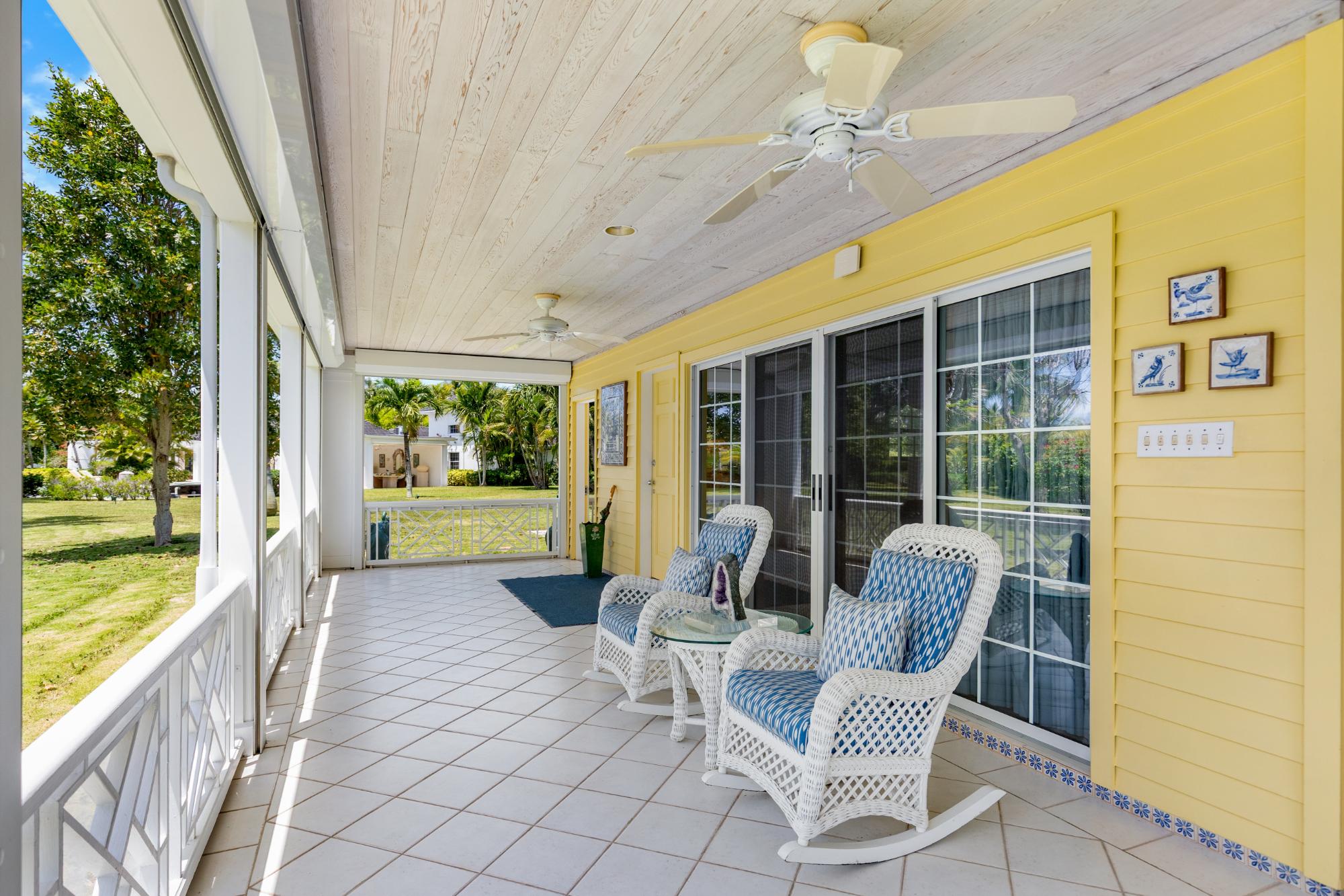EDGEWATER, LYFORD CAY DR Unit: Oakes