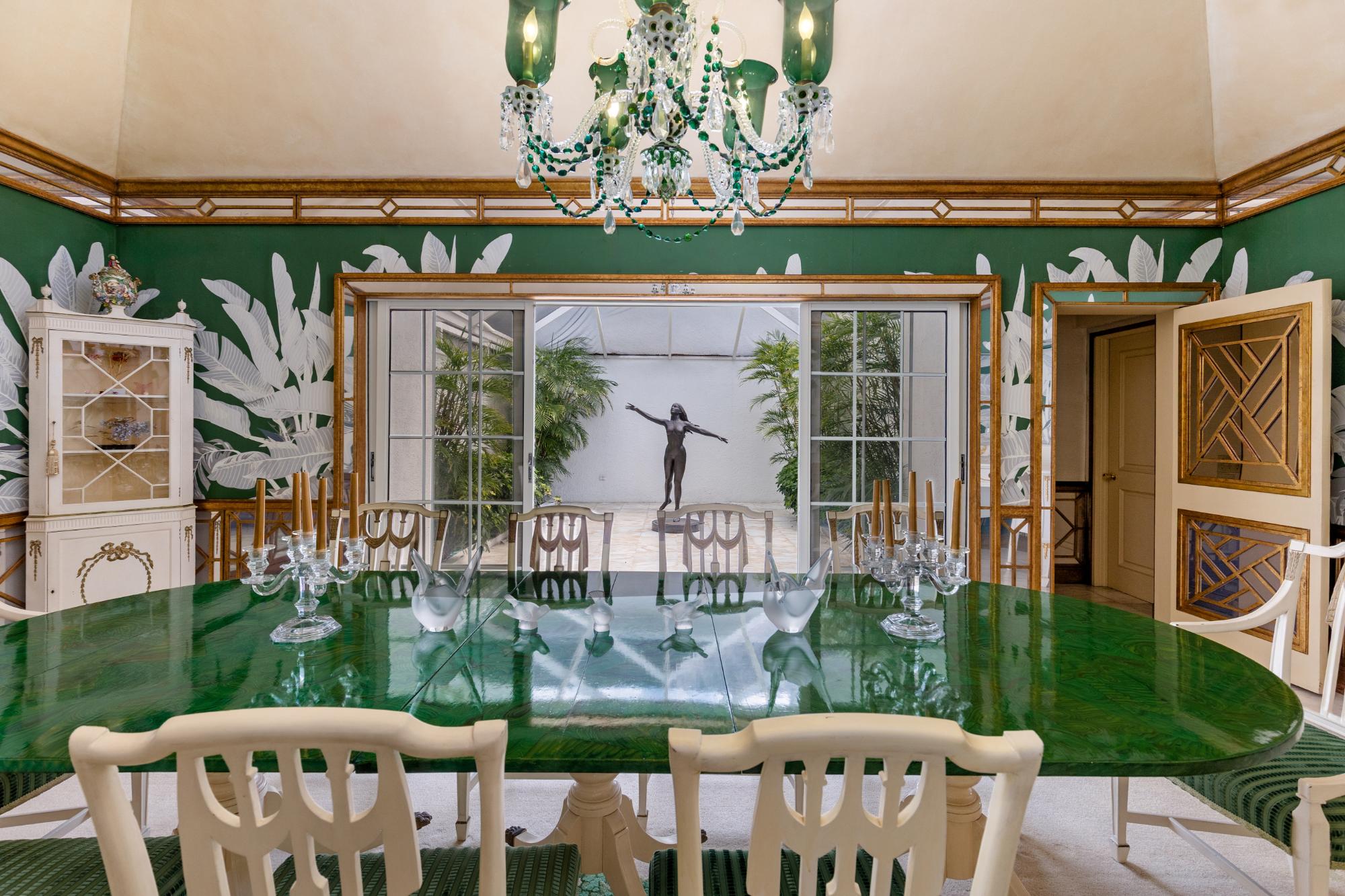 EDGEWATER, LYFORD CAY DR Unit: Oakes