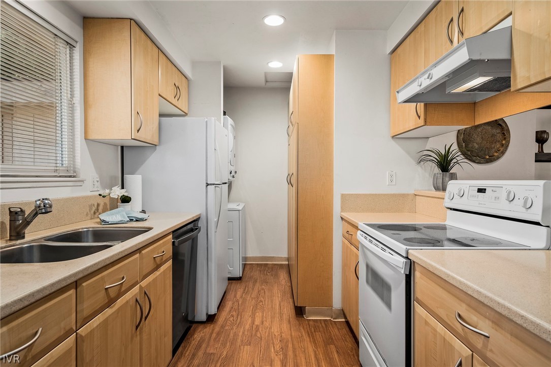 321 Skiway 162