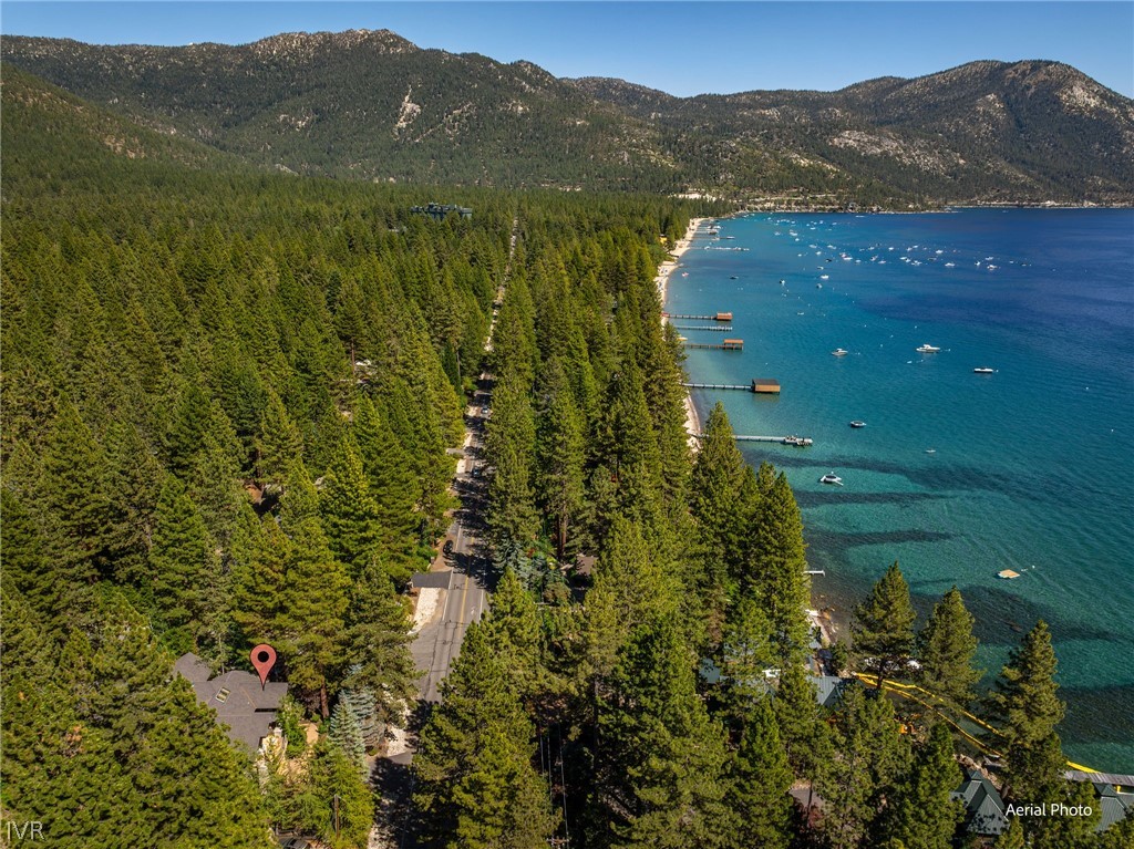896 Lakeshore Boulevard