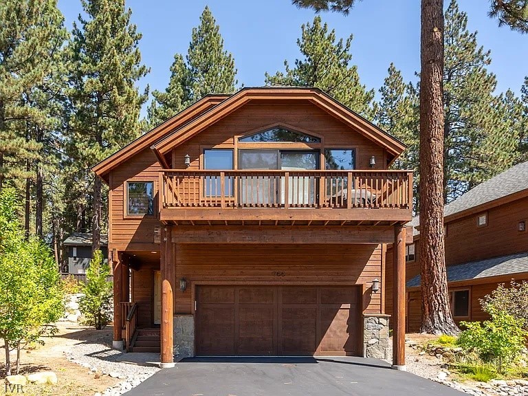 766 Rosewood Circle