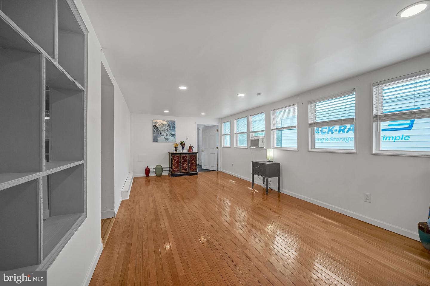 121 Gable Hill Rd
