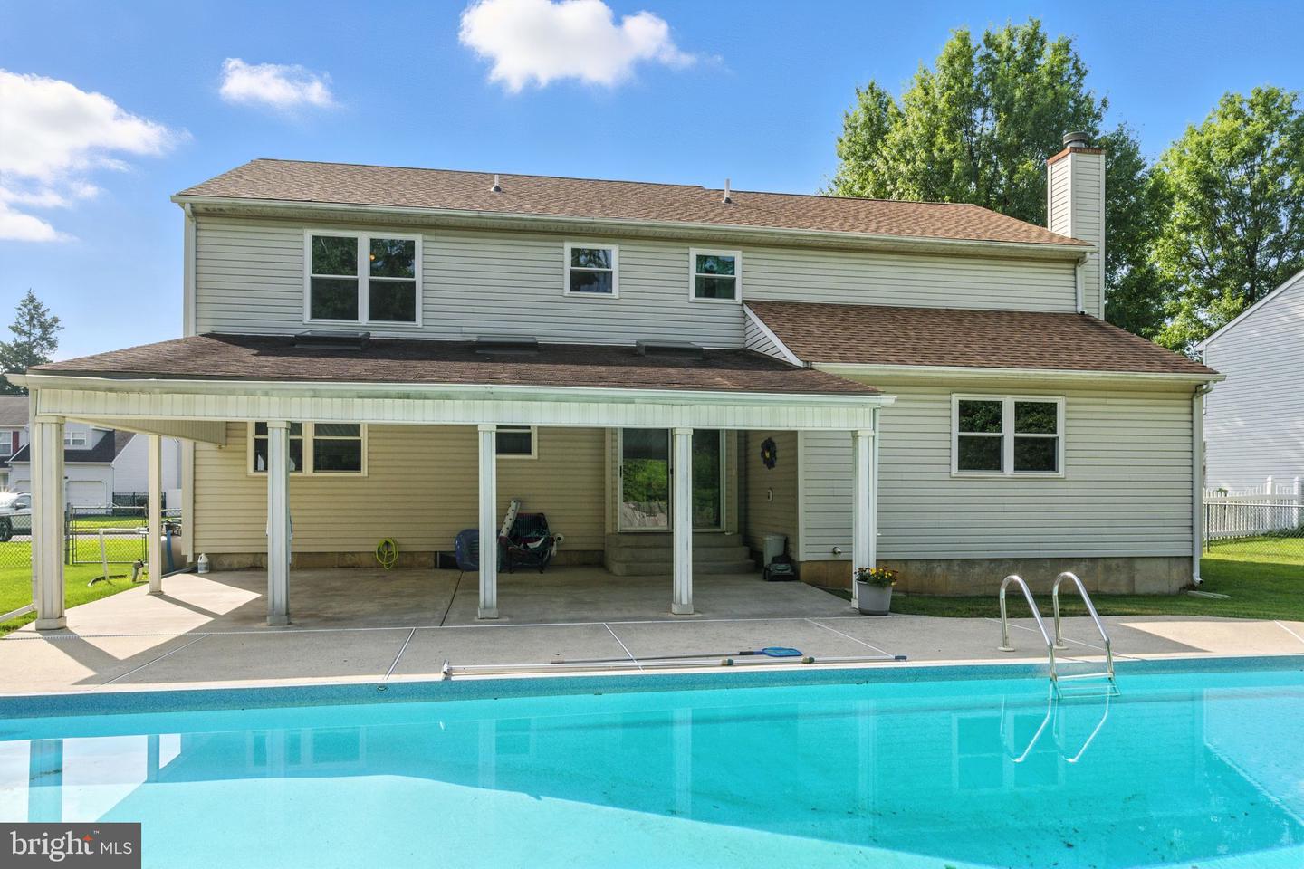 11 Pickering Bnd