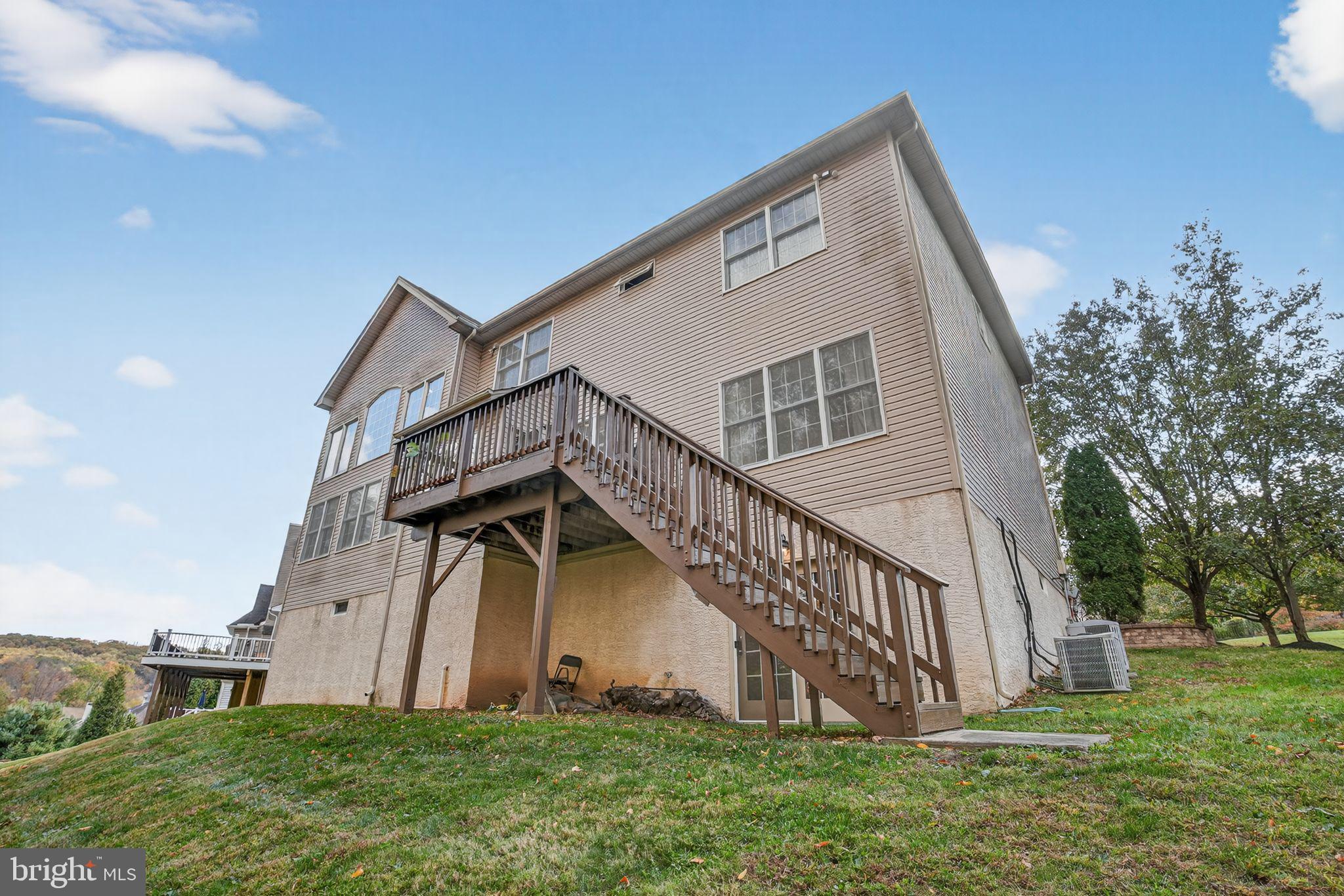 2479 WHEATFIELD LANE