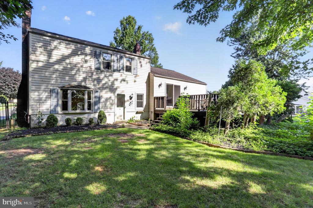 17 SASSAFRAS DRIVE